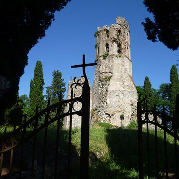 Ancienne église Notre-Dame de Noguès de Lescure