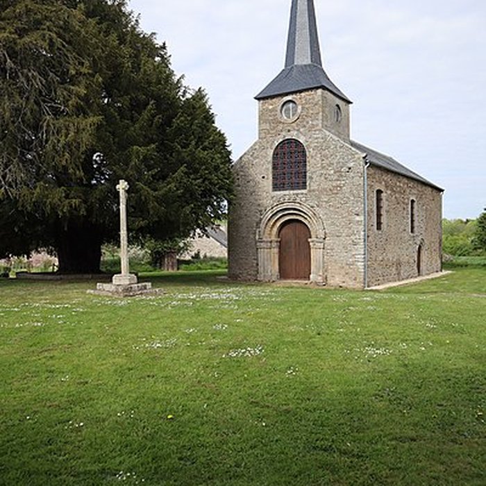 Photo de Ancienne église Saint-Lunaire de Saint-Lormel