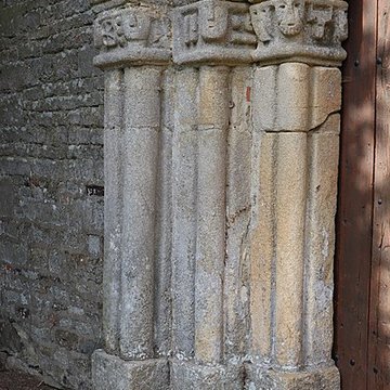 Ancienne église Saint-Lunaire de Saint-Lormel