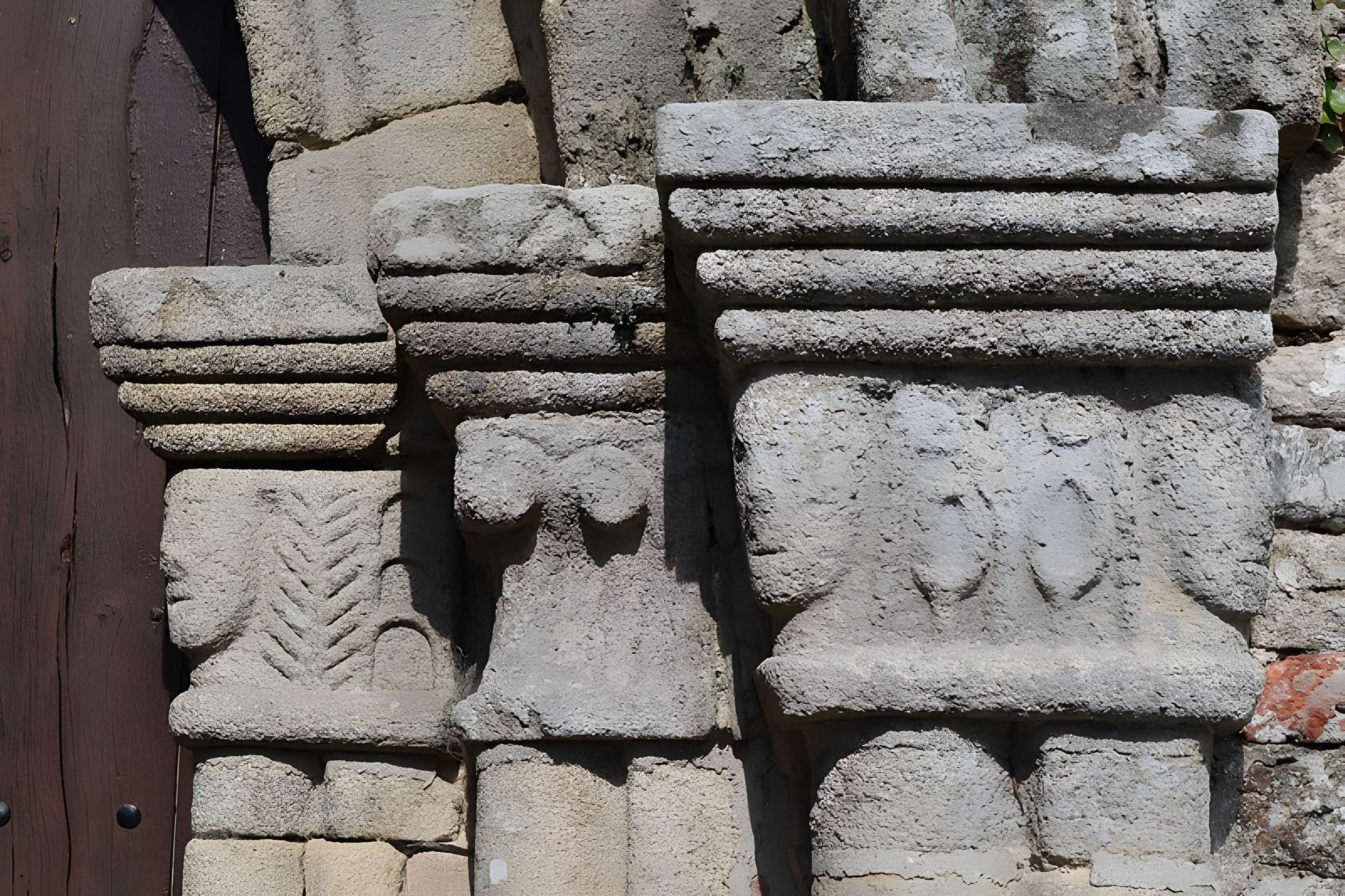 Ancienne église Saint-Lunaire de Saint-Lormel