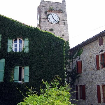 Ancienne porte fortifiée de Vézénobres