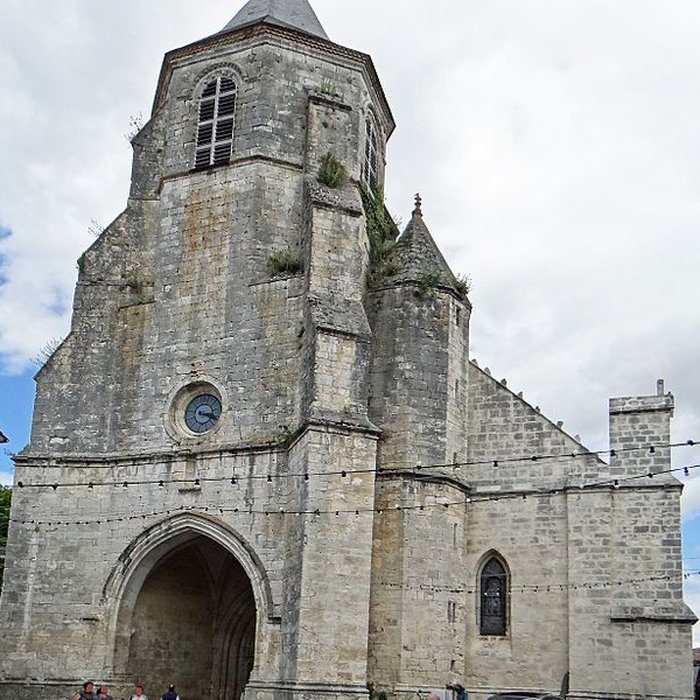 Photo de Ancienne prévôté Place Saint-Félicien à Issigeac