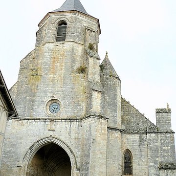 Ancienne prévôté Place Saint-Félicien à Issigeac