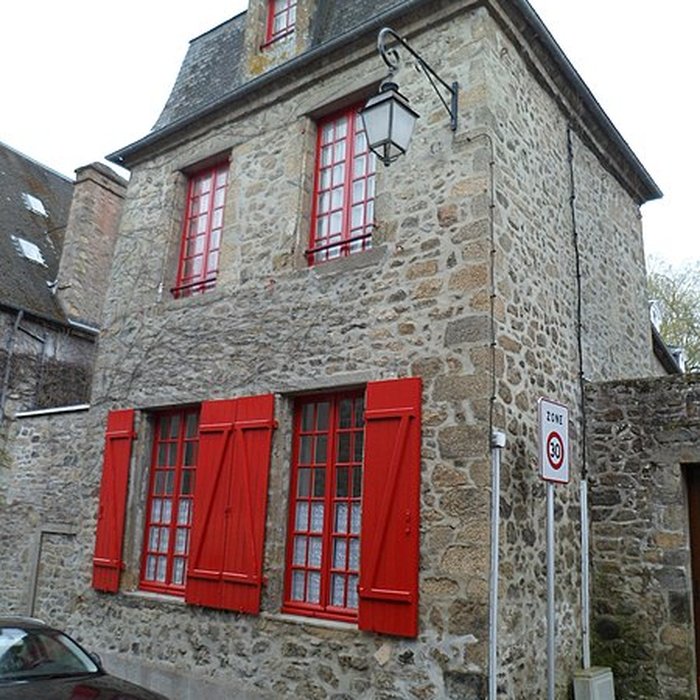 Photo de Ancienne sous-préfecture de Coutances