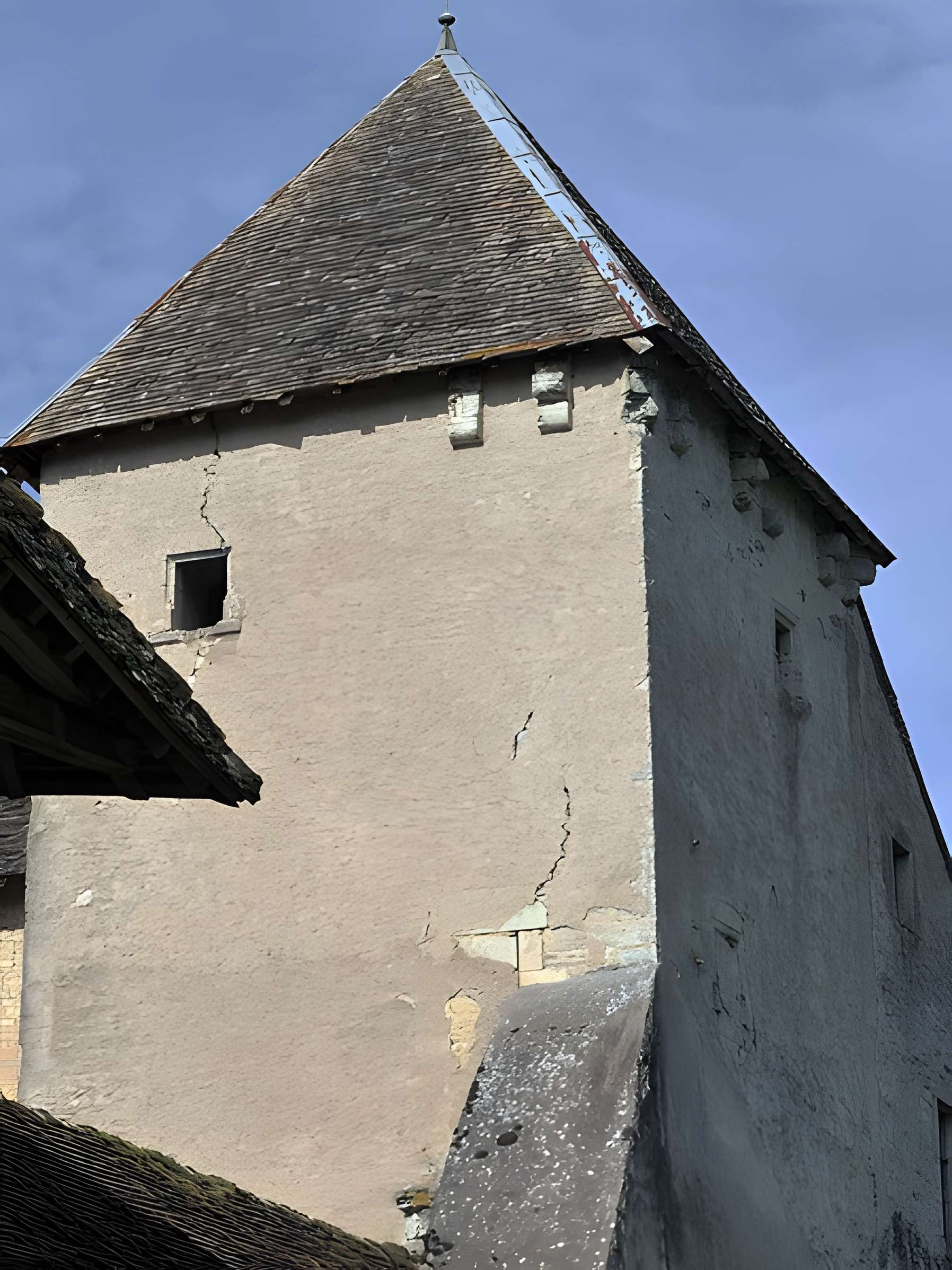 Maison forte de Sorans-lès-Breurey