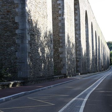 Aqueduc de Buc