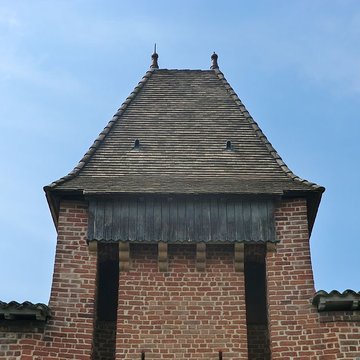 Maison forte de Villon à Villeneuve
