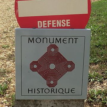 Maison forte de Villon à Villeneuve