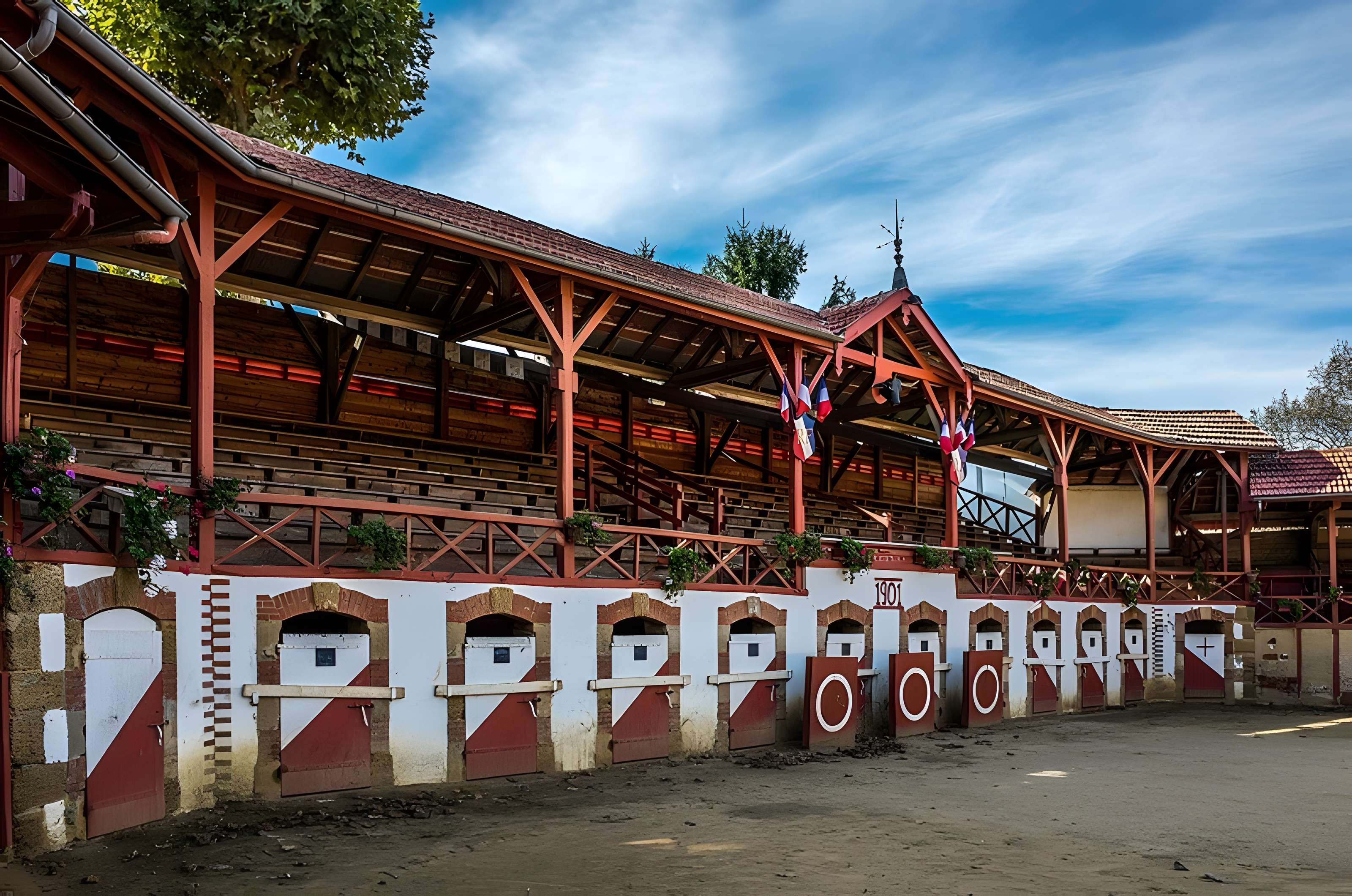 Arènes Jean Bartherotte à Estang