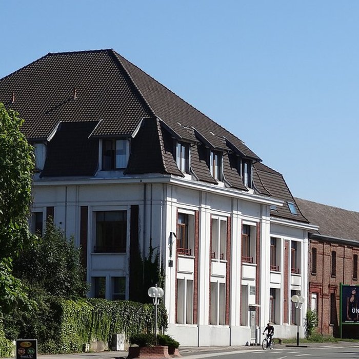 Photo de Anciens grands bureaux et ateliers centraux de la compagnie des mines de Vicoigne-Noeux-Drocourt