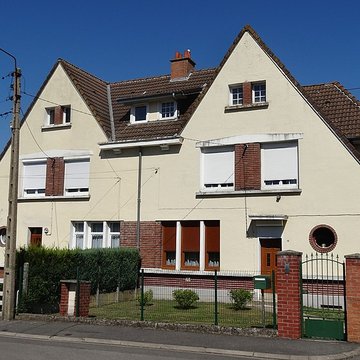 Anciens grands bureaux et ateliers centraux de la compagnie des mines de Vicoigne-Noeux-Drocourt