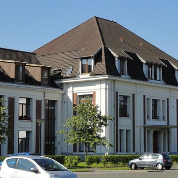 Anciens grands bureaux et ateliers centraux de la compagnie des mines de Vicoigne-Noeux-Drocourt