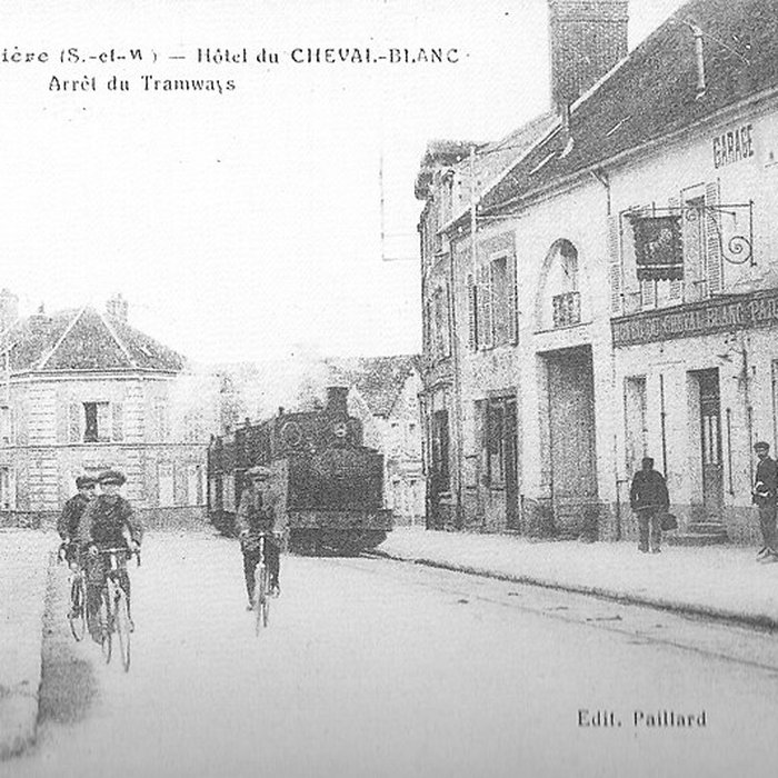 Photo de Auberge du Cheval Blanc de Chailly-en-Bière