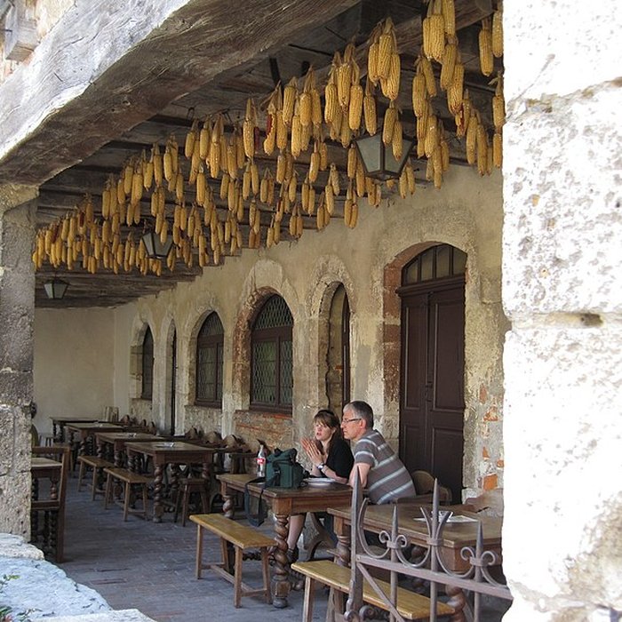 Photo de Maison Jean Escoffier à Pérouges