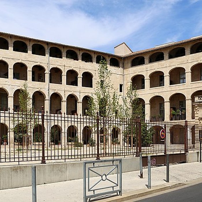 Photo de Aumône générale dAvignon 