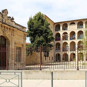 Aumône générale dAvignon 