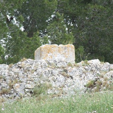 Autel de la patrie de Fontvieille