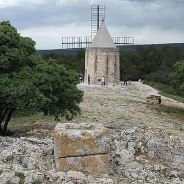 Autel de la patrie de Fontvieille