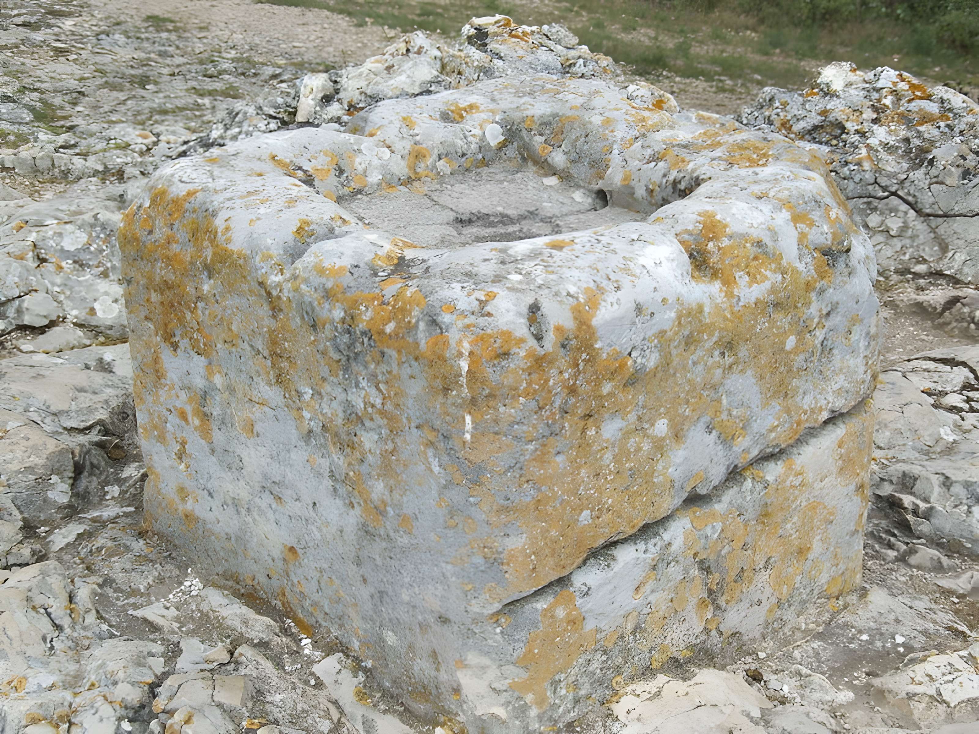 Autel de la patrie de Fontvieille 