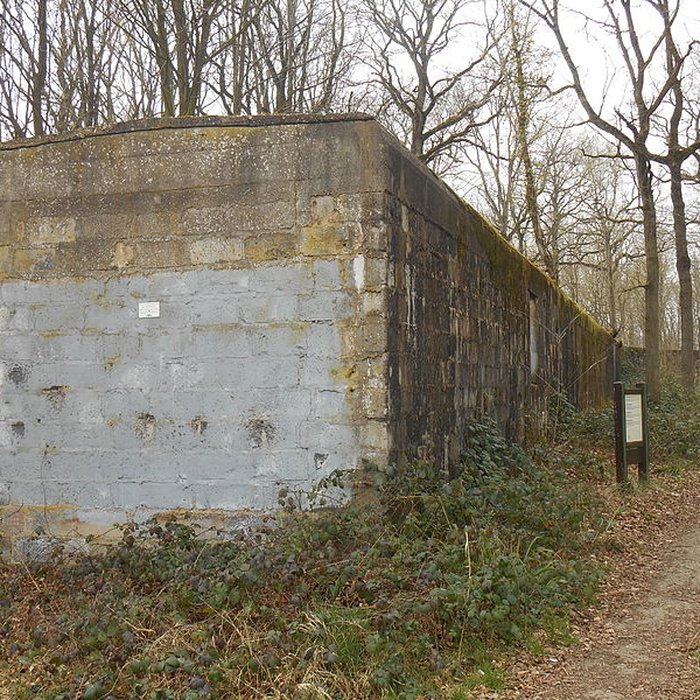 Photo de Base de lancement de V 1 du Bois des Huit Rues également sur commune de Morbecque