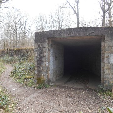 Base de lancement de V1 du bois des Huit-Rues à Morbecque