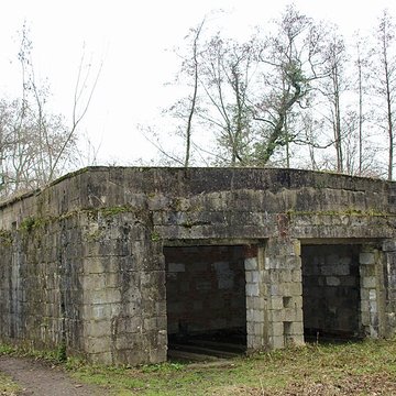 Base de lancement de V1 du bois des Huit-Rues à Morbecque