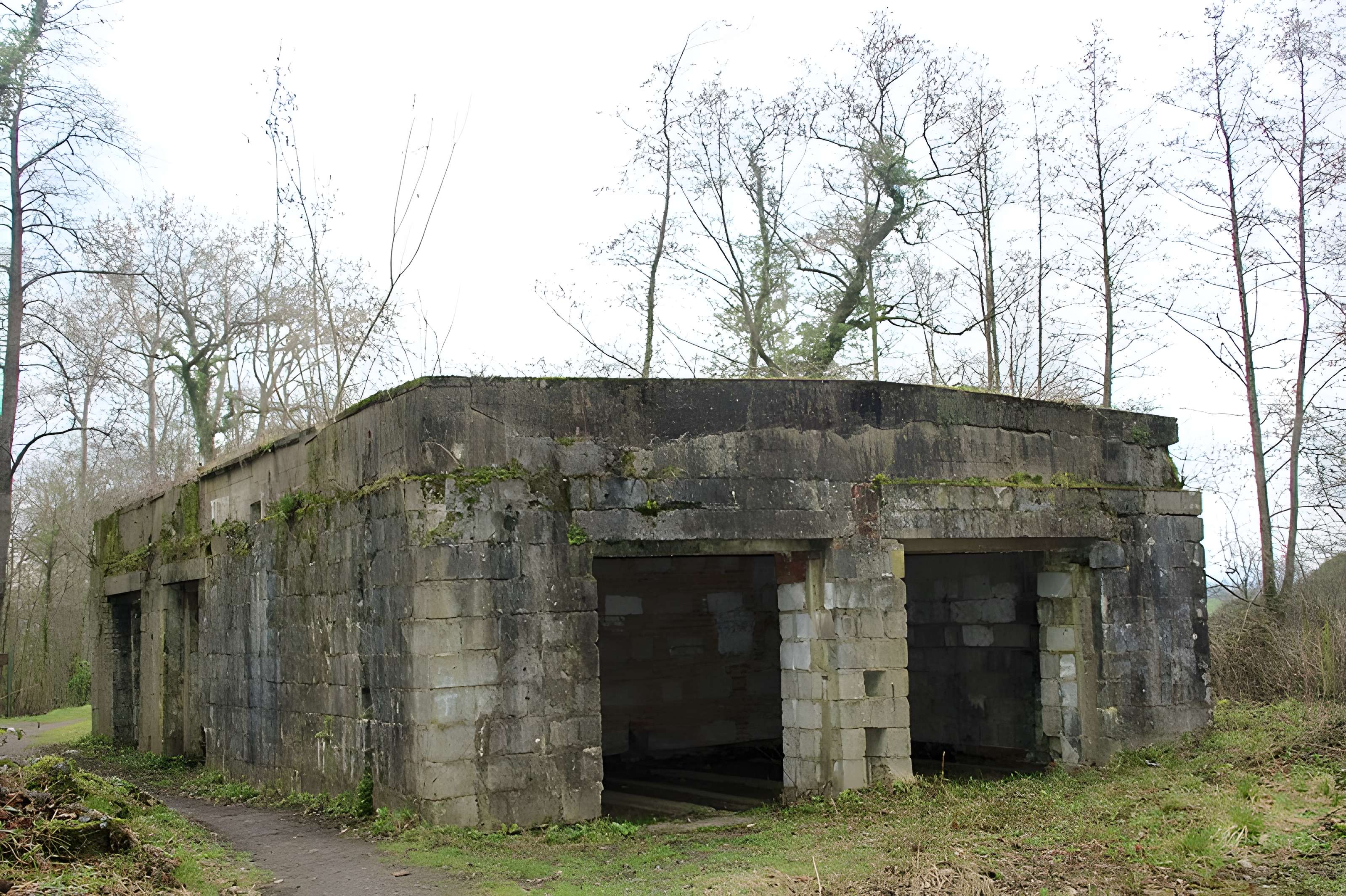 Base de lancement de V1 du bois des Huit-Rues à Morbecque