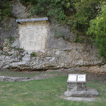 Bas-relief mithriaque à Bourg-Saint-Andéol
