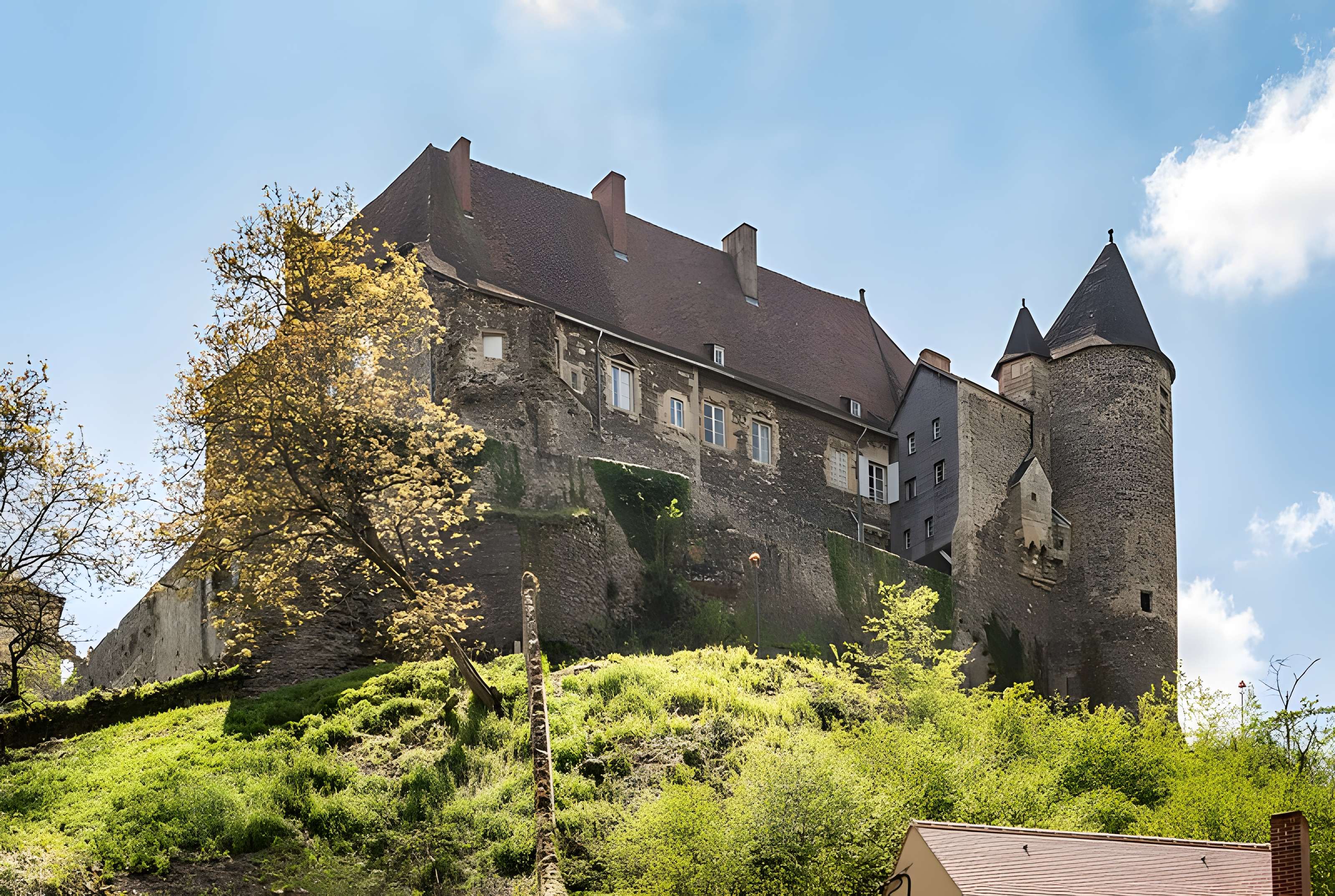 Abbaye Saint-Vincent de Chantelle