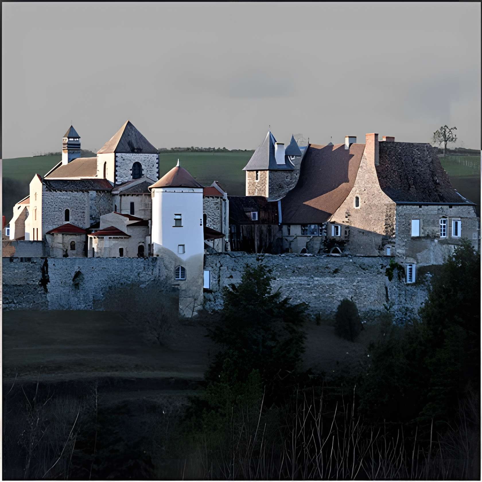 Abbaye Saint-Vincent de Chantelle 