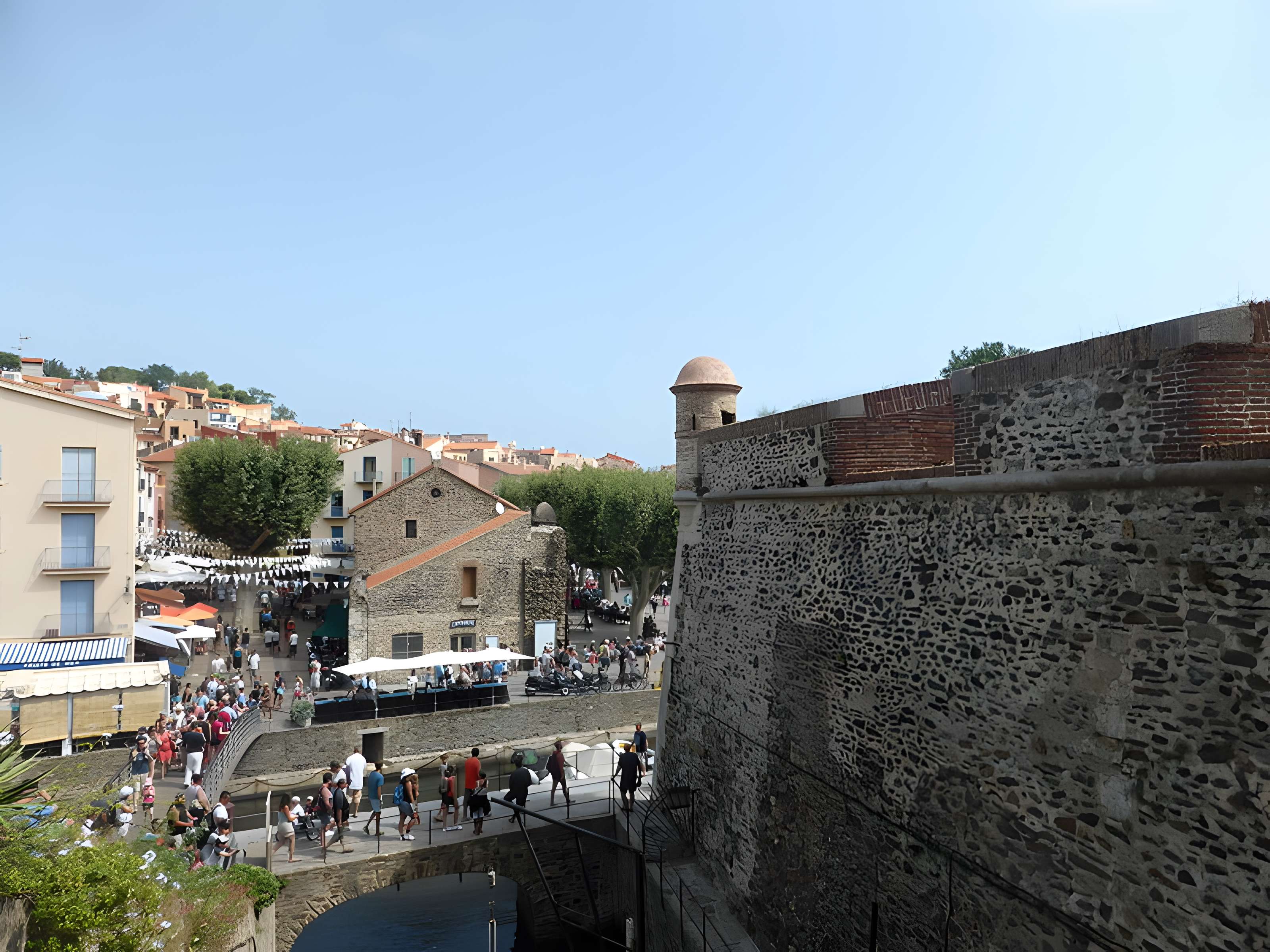 Bâtiment de l'Artillerie de Collioure