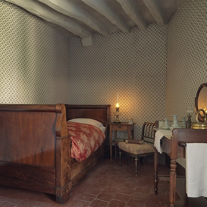 Photo de Maison natale de Colette à Saint-Sauveur-en-Puisaye