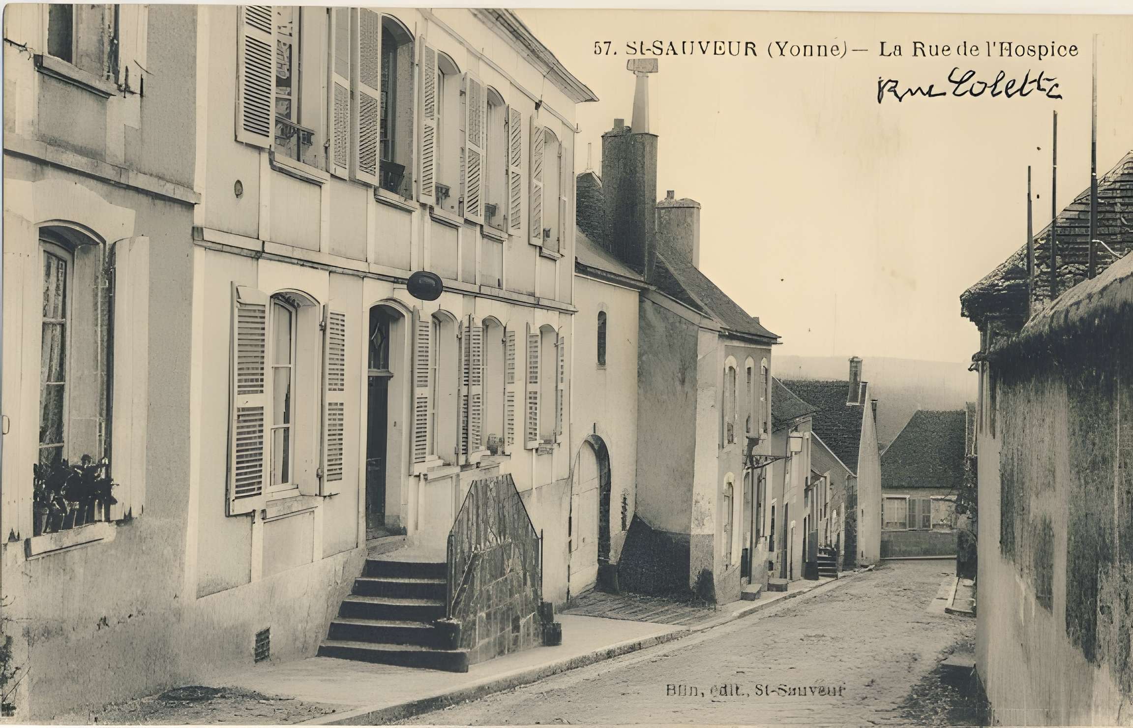 Maison natale de Colette à Saint-Sauveur-en-Puisaye