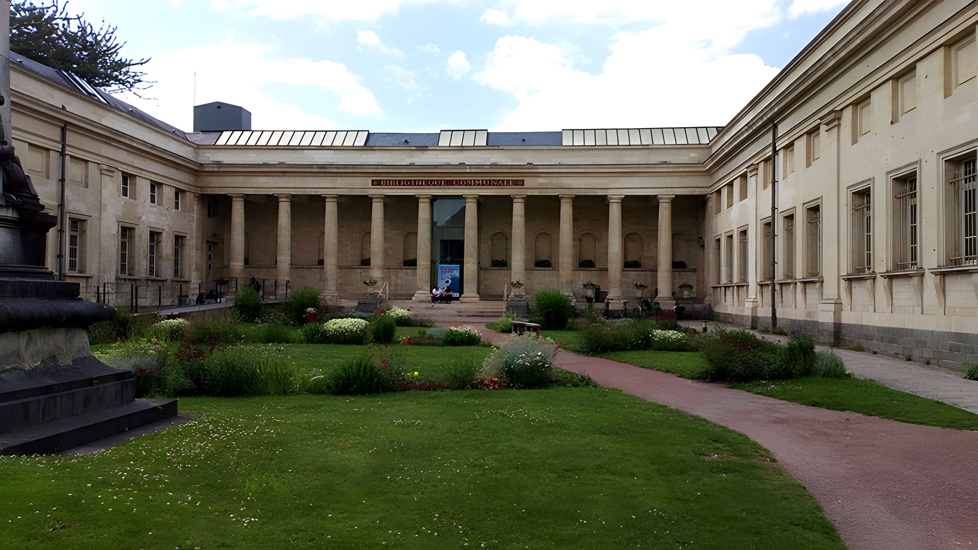 Bibliothèque municipale d'Amiens