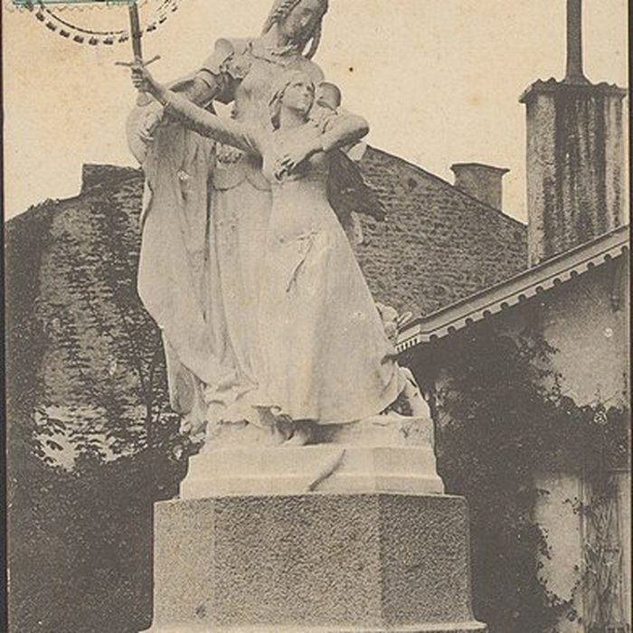 Photo de Maison natale de Jeanne dArc à Domrémy-la-Pucelle