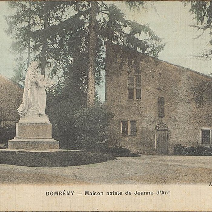 Photo de Maison natale de Jeanne dArc à Domrémy-la-Pucelle