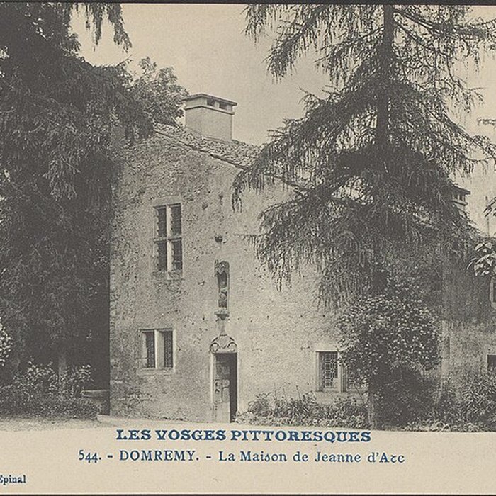 Photo de Maison natale de Jeanne dArc à Domrémy-la-Pucelle