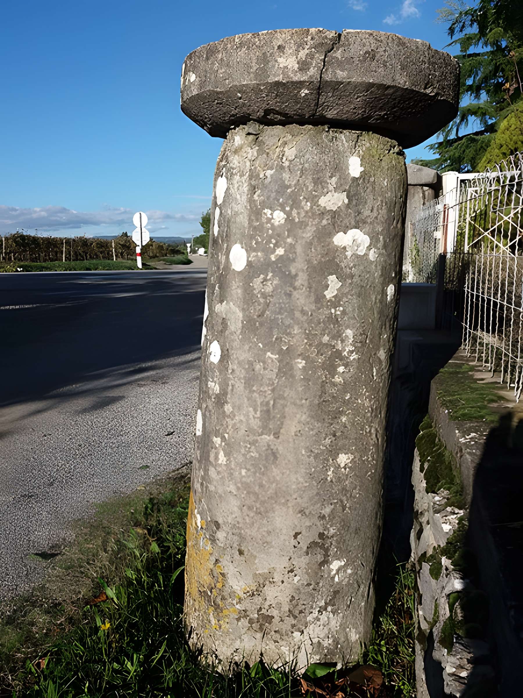 Borne milliaire de Saint-Germain