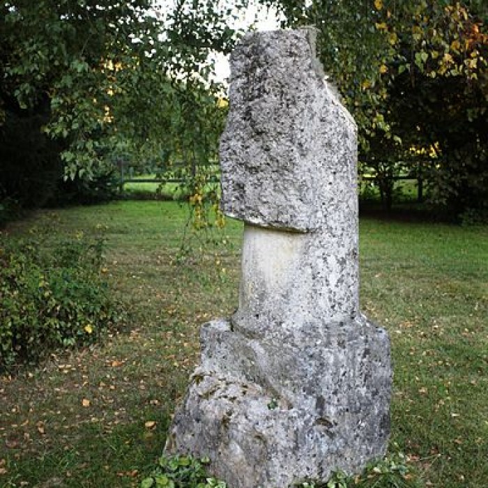 Photo de Bornes de Saint-Rémi également sur commune de Chilly