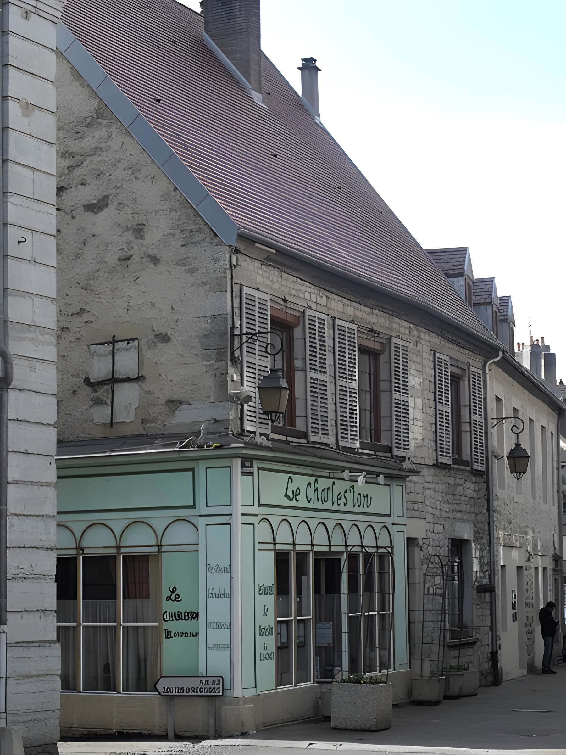Café 10 Rue des Armuriers à Baume-les-Dames 