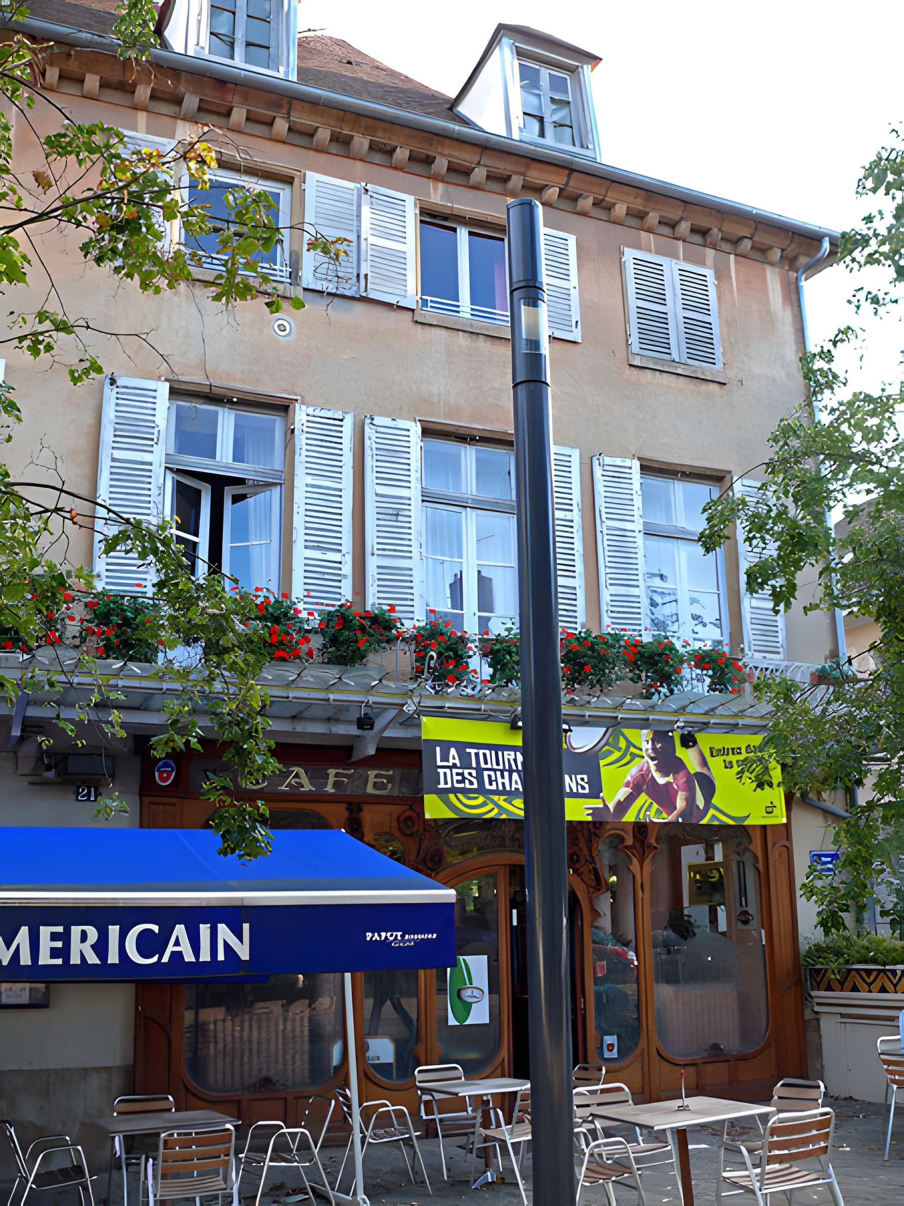 Café américain à Moulins