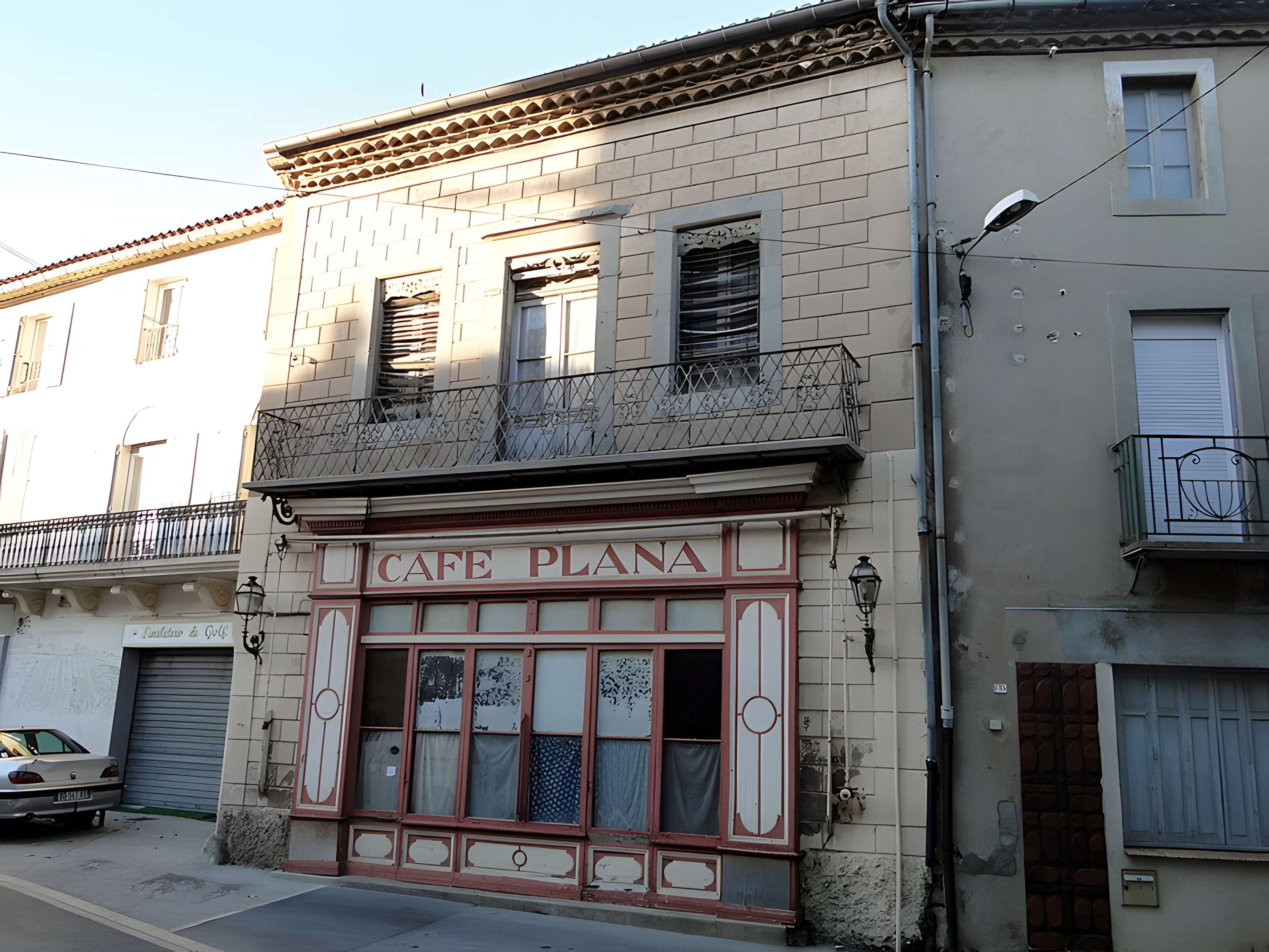 Café Plana à Olonzac