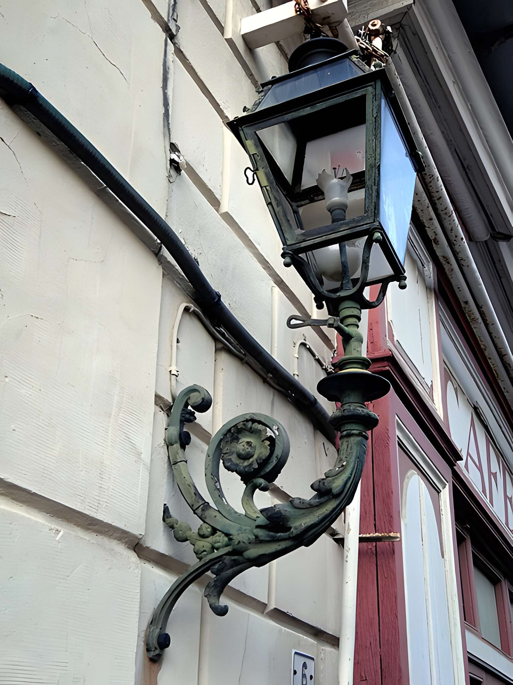 Café Plana à Olonzac