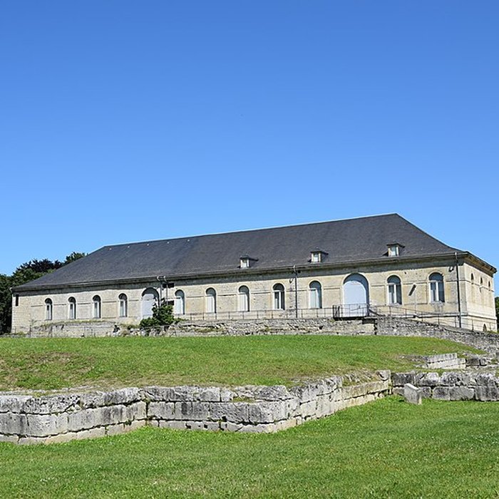 Photo de Abbaye St-Jean des Vignes de Soissons