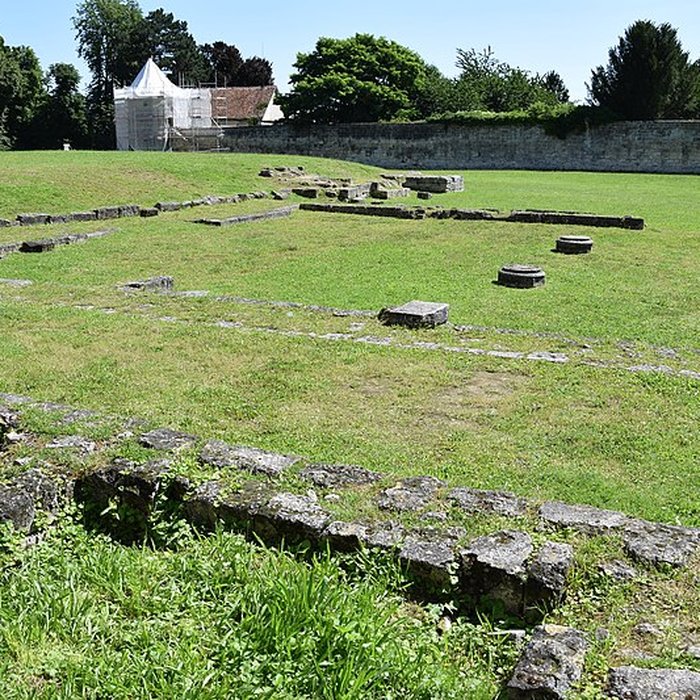 Photo de Abbaye St-Jean des Vignes de Soissons