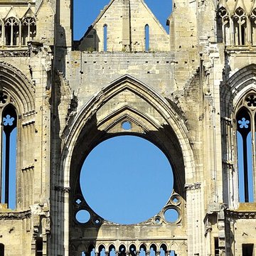 Abbaye St-Jean des Vignes de Soissons