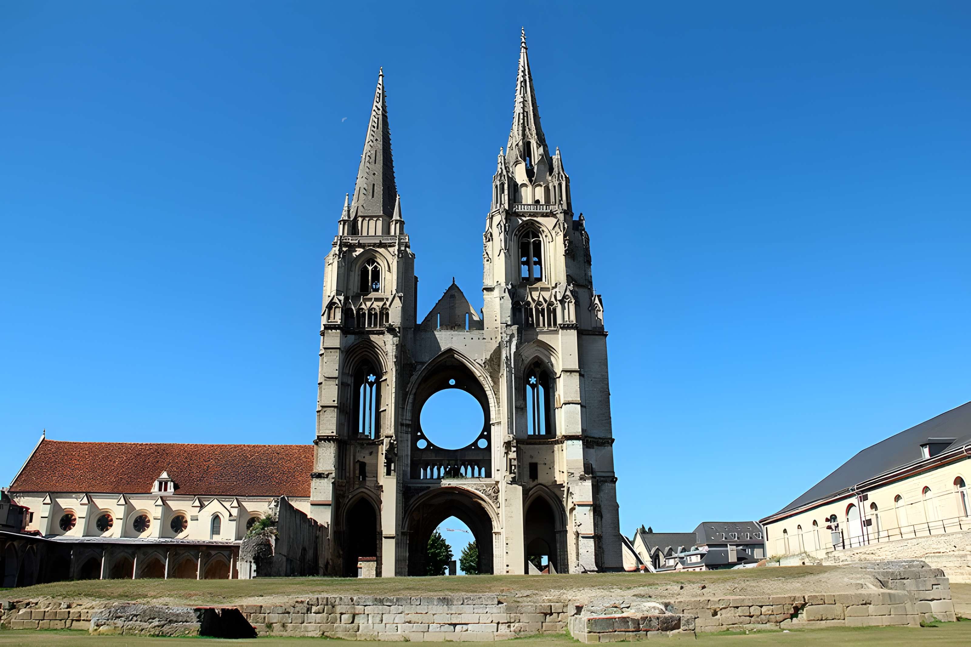 Abbaye St-Jean des Vignes de Soissons