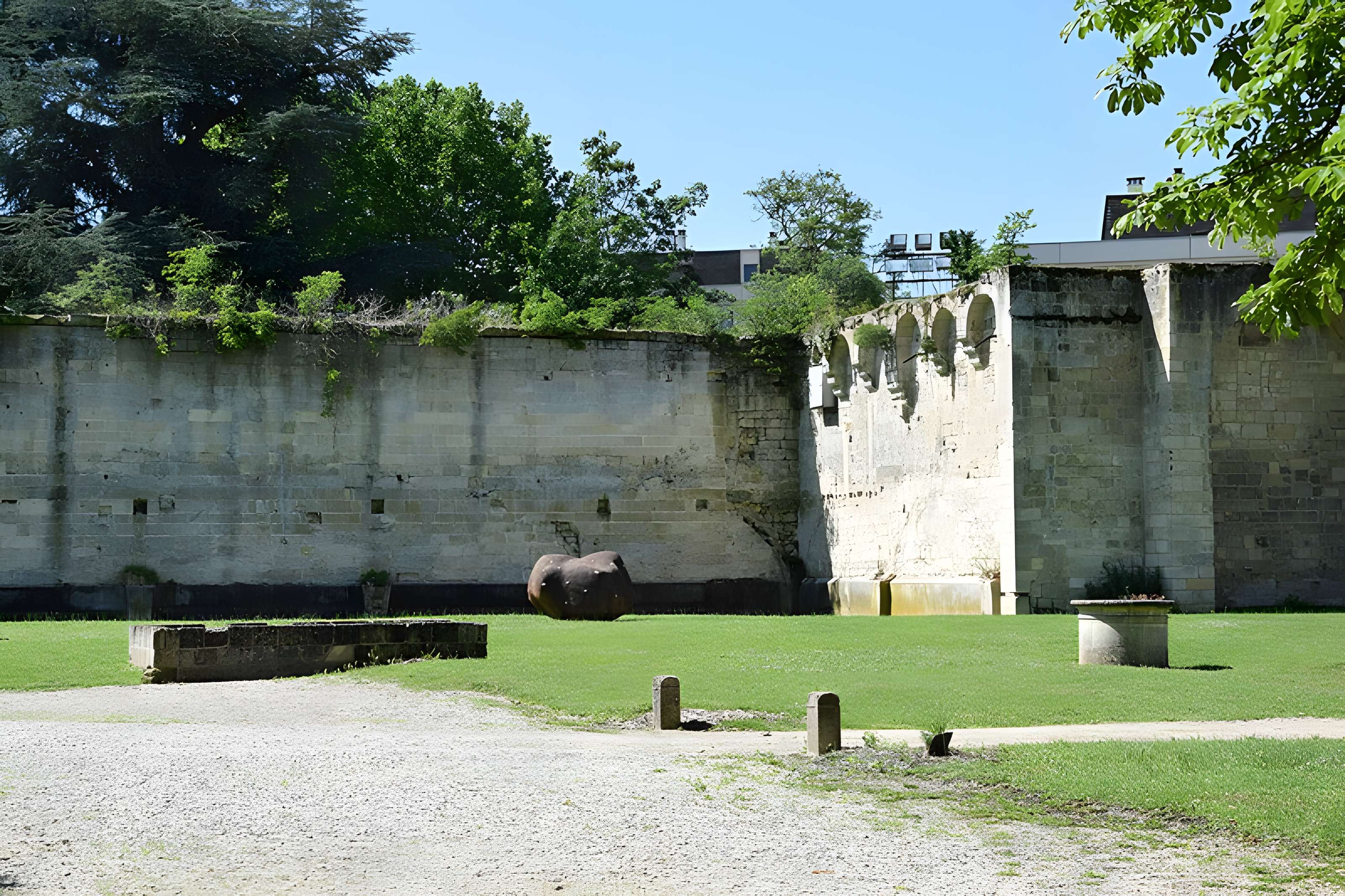 Abbaye St-Jean des Vignes de Soissons