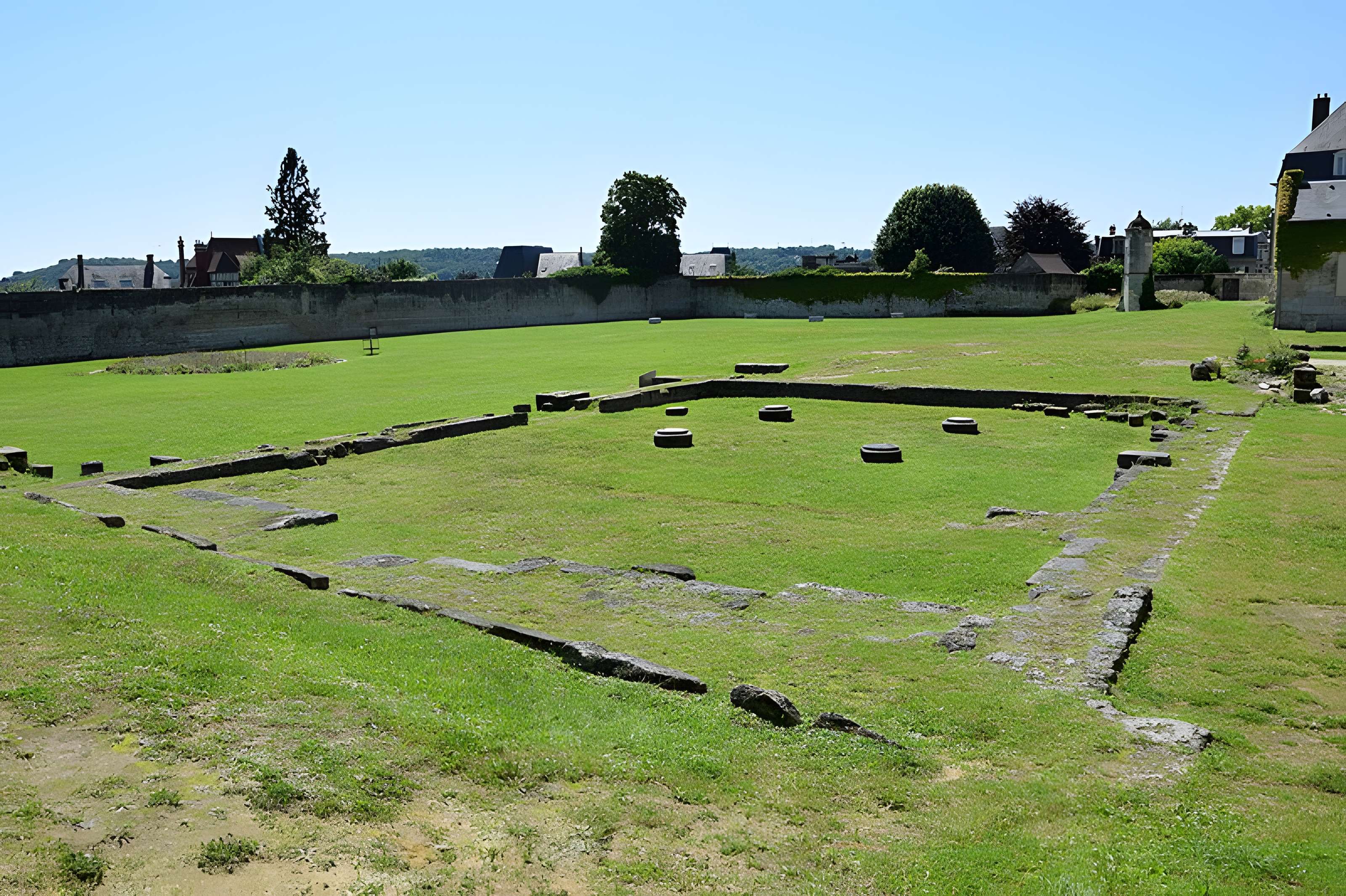 Abbaye St-Jean des Vignes de Soissons