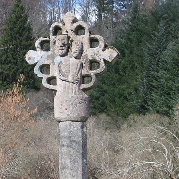 Photo de Calvaire de Besse à Ambrugeat